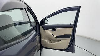 Used 2015 Hyundai Eon [2011-2018] Era + Petrol Manual interior RIGHT FRONT DOOR OPEN VIEW
