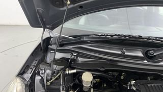 Used 2017 Maruti Suzuki Swift [2014-2017] LXI (O) Petrol Manual engine ENGINE RIGHT SIDE HINGE & APRON VIEW