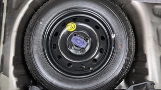 Used 2018 Maruti Suzuki Swift [2017-2021] ZXi AMT Petrol Automatic tyres SPARE TYRE VIEW