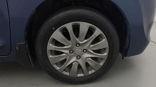 Used 2017 Maruti Suzuki Baleno [2015-2019] Zeta Petrol Petrol Manual tyres RIGHT FRONT TYRE RIM VIEW