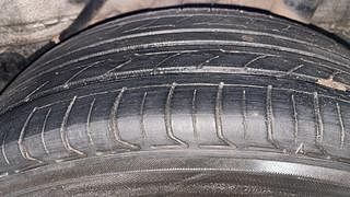 Used 2017 honda Amaze 1.5 E (O) Diesel Manual tyres LEFT REAR TYRE TREAD VIEW