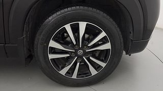 Used 2019 Nissan Kicks [2018-2020] XV Diesel Diesel Manual tyres RIGHT FRONT TYRE RIM VIEW