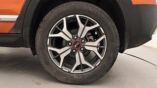 Used 2020 Kia Seltos GTX Plus AT D Diesel Automatic tyres LEFT REAR TYRE RIM VIEW