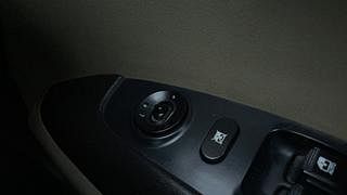 Used 2011 Hyundai i10 [2010-2016] Sportz AT Petrol Petrol Automatic top_features Adjustable ORVM