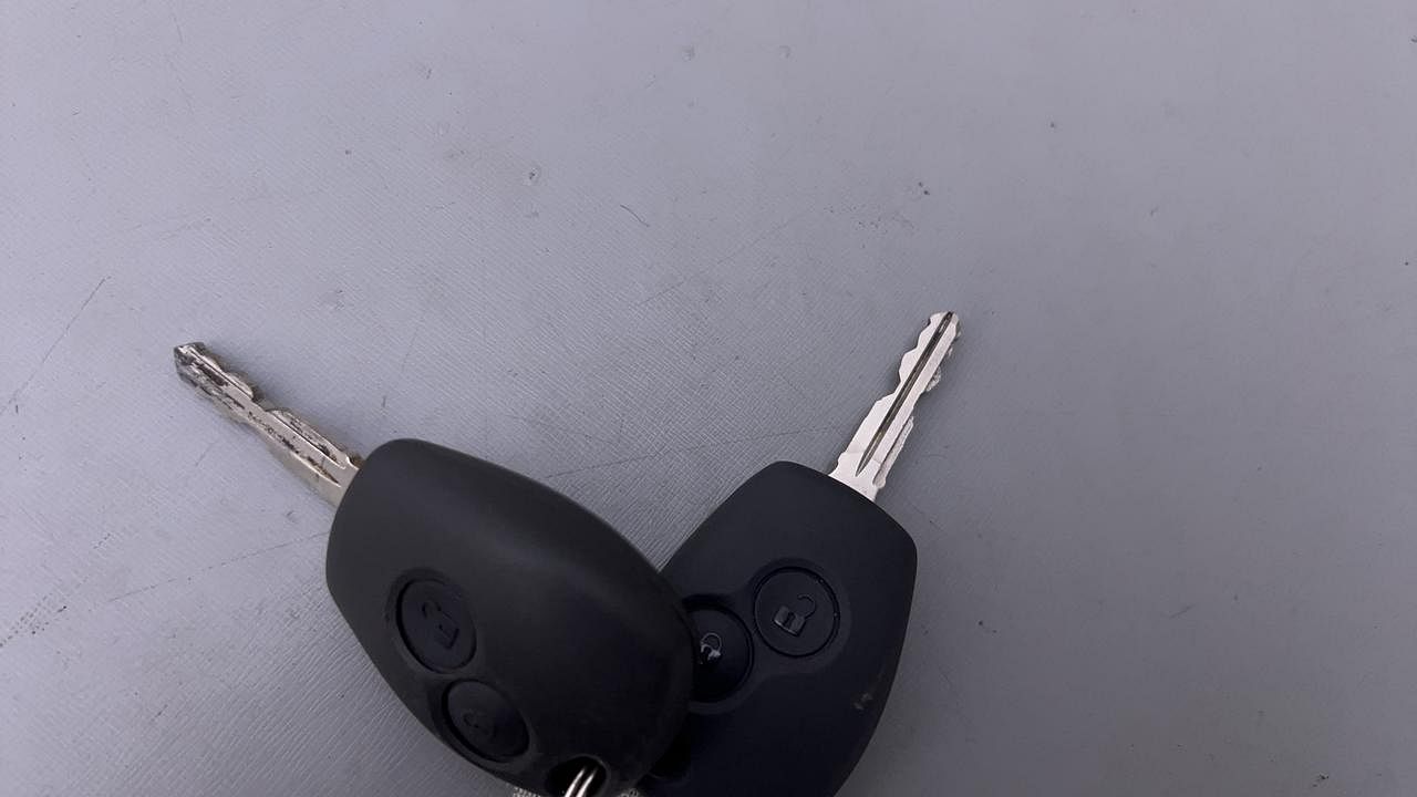 Used 2021 Nissan Kicks XV Petrol Petrol Manual extra CAR KEY VIEW