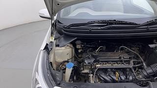 Used 2017 Hyundai Elite i20 [2014-2018] Asta 1.2 (O) Petrol Manual engine ENGINE RIGHT SIDE HINGE & APRON VIEW