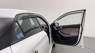 Used 2016 Hyundai Elite i20 [2014-2018] Asta 1.2 (O) Petrol Manual interior RIGHT FRONT DOOR OPEN VIEW