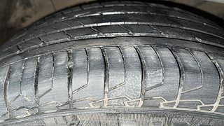 Used 2020 Hyundai Creta SX Petrol Petrol Manual tyres RIGHT FRONT TYRE TREAD VIEW