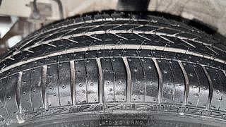 Used 2018 Hyundai Grand i10 [2017-2020] Magna 1.2 Kappa VTVT Petrol Manual tyres RIGHT REAR TYRE TREAD VIEW