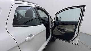 Used 2020 Ford EcoSport [2017-2021] Titanium 1.5L TDCi Diesel Manual interior RIGHT FRONT DOOR OPEN VIEW