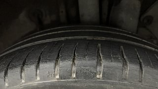 Used 2015 Hyundai Elite i20 [2014-2018] Asta 1.2 Petrol Manual tyres LEFT REAR TYRE TREAD VIEW