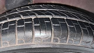 Used 2015 Hyundai i10 [2010-2016] Magna Petrol Petrol Manual tyres LEFT REAR TYRE TREAD VIEW