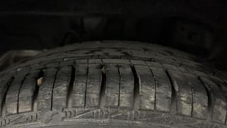 Used 2016 Hyundai Eon [2011-2018] Magna + Petrol Manual tyres RIGHT REAR TYRE TREAD VIEW