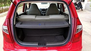 Used 2012 Hyundai i10 Magna 1.2 Kappa2 Petrol Manual interior DICKY INSIDE VIEW