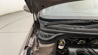 Used 2019 Hyundai Verna [2017-2020] 1.6 VTVT SX Petrol Manual engine ENGINE RIGHT SIDE HINGE & APRON VIEW