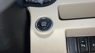 Used 2015 Maruti Suzuki Ciaz [2014-2017] ZXi Petrol Manual top_features Keyless start