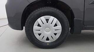 Used 2019 Maruti Suzuki Alto 800 Vxi Petrol Manual tyres LEFT FRONT TYRE RIM VIEW