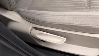 Used 2014 Volkswagen Polo [2010-2014] Highline1.2L (P) Petrol Manual top_features Height adjustable driver seat