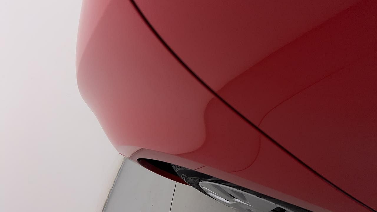 Used 2022 Maruti Suzuki Swift VXI AMT Petrol Automatic dents MINOR SCRATCH