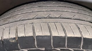 Used 2020 Kia Seltos HTX IVT G Petrol Automatic tyres RIGHT FRONT TYRE TREAD VIEW