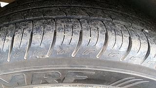 Used 2017 Hyundai Creta [2015-2018] 1.6 SX (O) Diesel Manual tyres RIGHT REAR TYRE TREAD VIEW