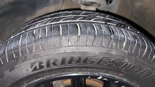 Used 2018 Maruti Suzuki Ignis [2017-2020] Delta MT Petrol Petrol Manual tyres LEFT FRONT TYRE TREAD VIEW