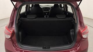 Used 2015 Hyundai Grand i10 [2013-2017] Asta 1.2 Kappa VTVT Petrol Manual interior DICKY INSIDE VIEW