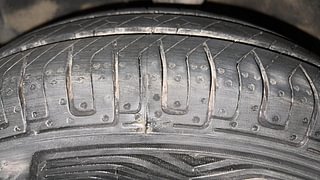 Used 2012 Hyundai i10 [2010-2016] Magna Petrol Petrol Manual tyres LEFT FRONT TYRE TREAD VIEW