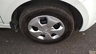 Used 2017 Tata Tiago [2016-2020] XTA Petrol Manual tyres RIGHT FRONT TYRE RIM VIEW