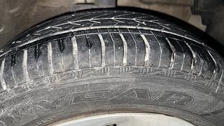 Used 2021 Maruti Suzuki Celerio VXI (O) CNG Petrol+cng Manual tyres RIGHT FRONT TYRE TREAD VIEW