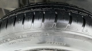 Used 2018 Maruti Suzuki Dzire [2017-2020] VDi AMT Diesel Automatic tyres RIGHT REAR TYRE TREAD VIEW