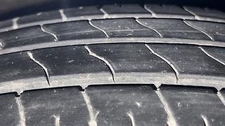 Used 2019 Maruti Suzuki Baleno [2015-2019] Delta Petrol Petrol Manual tyres RIGHT FRONT TYRE TREAD VIEW