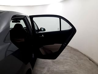 Used 2018 Hyundai Xcent [2017-2019] SX (O) Petrol Petrol Manual interior RIGHT REAR DOOR OPEN VIEW