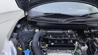 Used 2022 Maruti Suzuki Swift VXI AMT Petrol Automatic engine ENGINE RIGHT SIDE HINGE & APRON VIEW