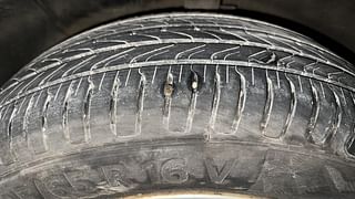 Used 2017 Hyundai Creta [2015-2018] 1.6 SX Plus Petrol Petrol Manual tyres LEFT FRONT TYRE TREAD VIEW