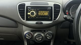 Used 2013 Hyundai i10 [2010-2016] Magna 1.2 Petrol Petrol Manual interior MUSIC SYSTEM & AC CONTROL VIEW