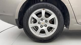 Used 2011 Chevrolet Cruze [2009-2017] LTZ Diesel Manual tyres RIGHT REAR TYRE RIM VIEW