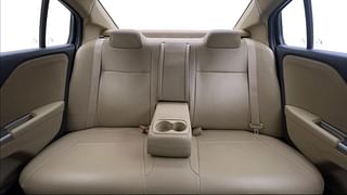 Used 2016 Honda City [2014-2017] V Petrol Manual interior REAR SEAT CONDITION VIEW