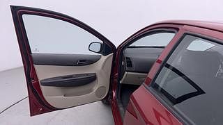 Used 2010 Hyundai i20 [2008-2012] Asta 1.2 Petrol Manual interior LEFT FRONT DOOR OPEN VIEW