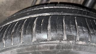 Used 2012 Honda Jazz [2011-2013] Select Petrol Manual tyres LEFT REAR TYRE TREAD VIEW
