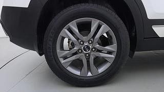 Used 2020 Kia Seltos HTX IVT G Petrol Automatic tyres RIGHT REAR TYRE RIM VIEW