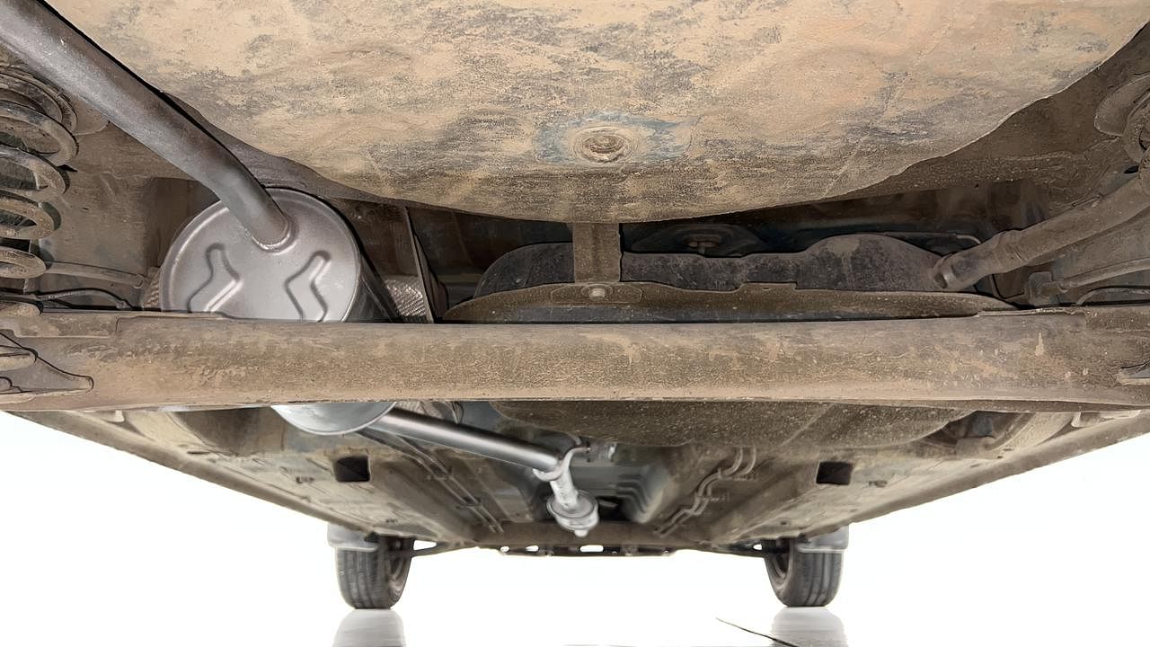Used 2020 Renault Kwid 1.0 RXL Petrol Manual extra REAR UNDERBODY VIEW (TAKEN FROM REAR)