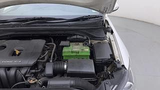 Used 2016 Hyundai Elantra [2016-2022] 2.0 SX(O) AT Petrol Automatic engine ENGINE LEFT SIDE HINGE & APRON VIEW