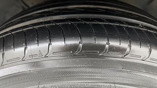 Used 2019 Honda Civic [2019-2021] ZX CVT Petrol Petrol Automatic tyres RIGHT FRONT TYRE TREAD VIEW