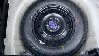 Used 2021 Maruti Suzuki Swift VXI Petrol Manual tyres SPARE TYRE VIEW
