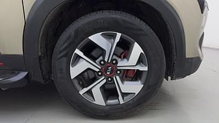 Used 2020 Kia Sonet GTX Plus 1.0 iMT Petrol Manual tyres RIGHT FRONT TYRE RIM VIEW