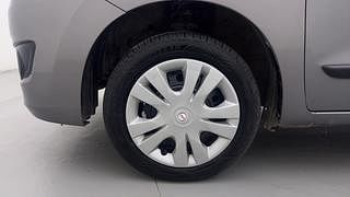 Used 2014 Maruti Suzuki Wagon R 1.0 [2010-2019] VXi Petrol Manual tyres LEFT FRONT TYRE RIM VIEW