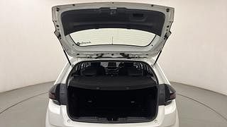 Used 2020 Tata Altroz XZ 1.2 Petrol Manual interior DICKY DOOR OPEN VIEW