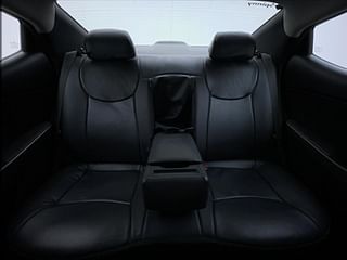 Used 2016 Hyundai Elantra [2016-2022] 2.0 SX MT Petrol Manual interior REAR SEAT CONDITION VIEW