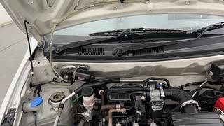 Used 2019 Maruti Suzuki Alto 800 [2016-2019] Lxi Petrol Manual engine ENGINE RIGHT SIDE HINGE & APRON VIEW